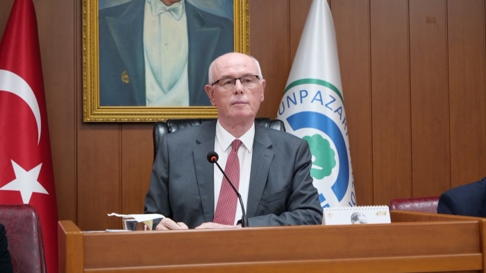 Odunpazarı Meclisi’nde “arsa satışı” tartışması: Kazım Kurt’tan AK Parti’ye sert yanıt
